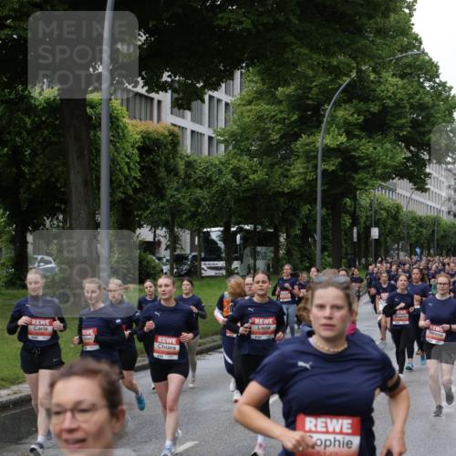14.06.2026 - REWE Women's Run Jannik Wohlers http://msf.ph/oto/9813323 14.06.2026 10:40:12 Laufen 5740, 5142, 57 meine-sportfotos.de