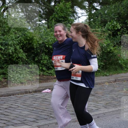 14.06.2026 - REWE Women's Run Jannik Wohlers http://msf.ph/oto/9813326 14.06.2026 11:07:54 Laufen 23, 5496 meine-sportfotos.de
