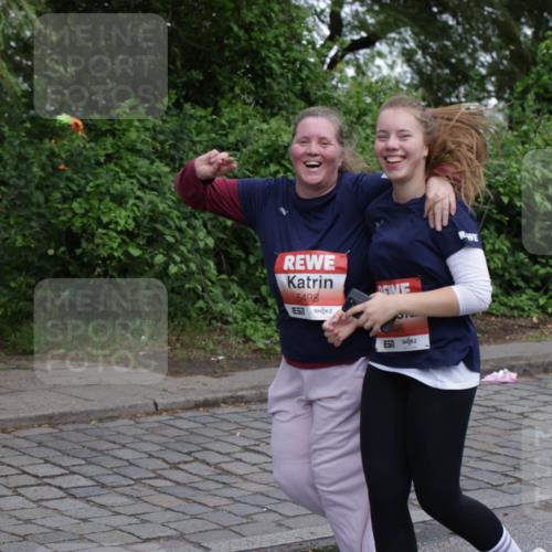 14.06.2026 - REWE Women's Run Jannik Wohlers http://msf.ph/oto/9813349 14.06.2026 11:07:55 Laufen 5498, 57 meine-sportfotos.de