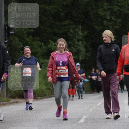 14.06.2026 - REWE Women's Run Jannik Wohlers http://msf.ph/oto/9813391 14.06.2026 11:08:15 Laufen 5011, 5008, 010 meine-sportfotos.de
