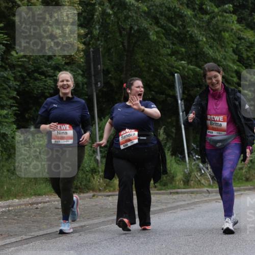 14.06.2026 - REWE Women's Run Jannik Wohlers http://msf.ph/oto/9813397 14.06.2026 11:08:17 Laufen 5269, 51, 5011 meine-sportfotos.de