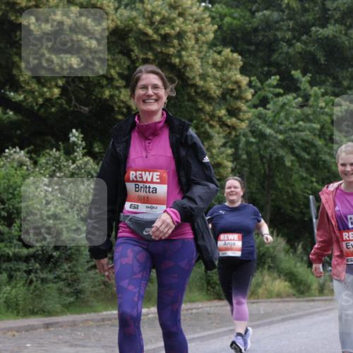 14.06.2026 - REWE Women's Run Jannik Wohlers http://msf.ph/oto/9813419 14.06.2026 11:08:20 Laufen 5011, 5008, 7 meine-sportfotos.de