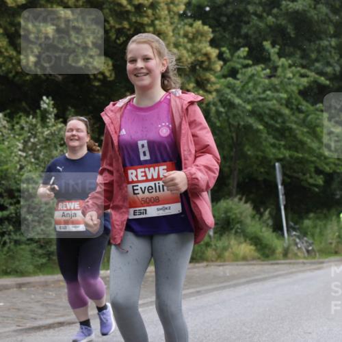 14.06.2026 - REWE Women's Run Jannik Wohlers http://msf.ph/oto/9813431 14.06.2026 11:08:21 Laufen 5506, 57, 5008 meine-sportfotos.de