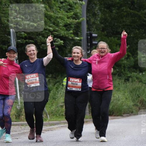 14.06.2026 - REWE Women's Run Jannik Wohlers http://msf.ph/oto/9813458 14.06.2026 11:08:37 Laufen 5655, 5711, 7, 5495 meine-sportfotos.de
