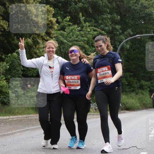 14.06.2026 - REWE Women's Run Jannik Wohlers http://msf.ph/oto/9813496 14.06.2026 11:08:44 Laufen 5495, 5163, 577 meine-sportfotos.de
