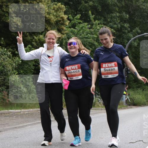 14.06.2026 - REWE Women's Run Jannik Wohlers http://msf.ph/oto/9813501 14.06.2026 11:08:44 Laufen 5495, 5163, 7 meine-sportfotos.de