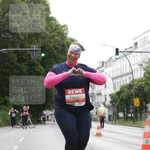 14.06.2026 - REWE Women's Run Jannik Wohlers http://msf.ph/oto/9813515 14.06.2026 11:08:46 Laufen 6062 meine-sportfotos.de