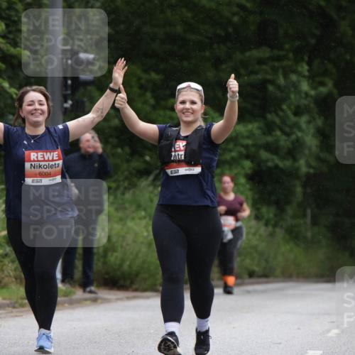 14.06.2026 - REWE Women's Run Jannik Wohlers http://msf.ph/oto/9813532 14.06.2026 11:08:55 Laufen 6004, 562 meine-sportfotos.de