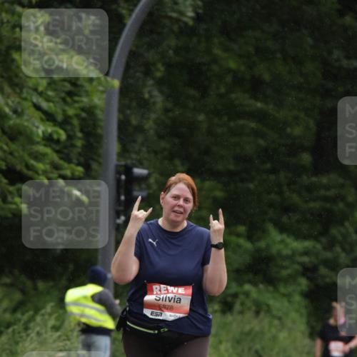 14.06.2026 - REWE Women's Run Jannik Wohlers http://msf.ph/oto/9813607 14.06.2026 11:09:11 Laufen 6878 meine-sportfotos.de