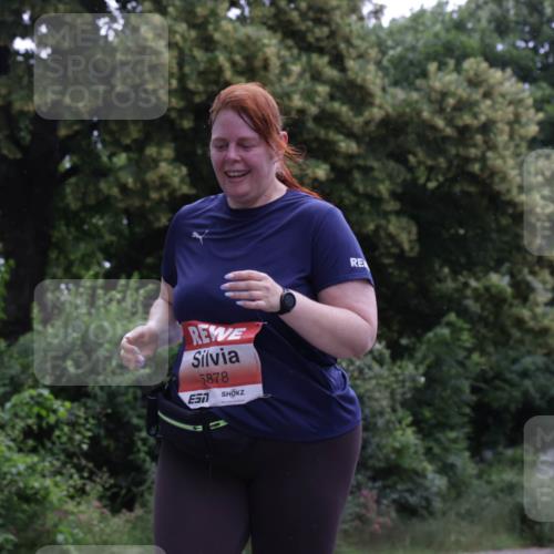 14.06.2026 - REWE Women's Run Jannik Wohlers http://msf.ph/oto/9813616 14.06.2026 11:09:17 Laufen 5878 meine-sportfotos.de