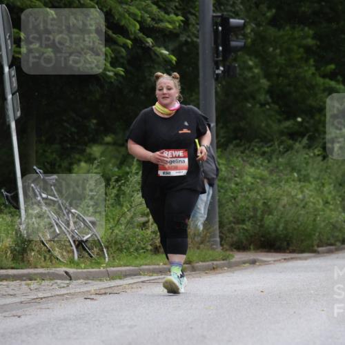 14.06.2026 - REWE Women's Run Jannik Wohlers http://msf.ph/oto/9813627 14.06.2026 11:09:24 Laufen 5738 meine-sportfotos.de