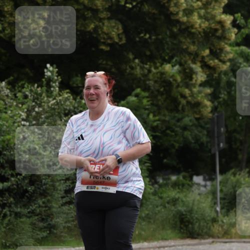 14.06.2026 - REWE Women's Run Jannik Wohlers http://msf.ph/oto/9813711 14.06.2026 11:09:58 Laufen 5647 meine-sportfotos.de