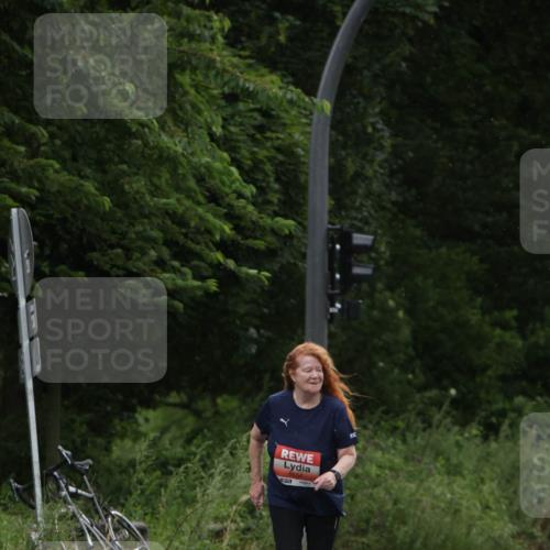 14.06.2026 - REWE Women's Run Jannik Wohlers http://msf.ph/oto/9813733 14.06.2026 11:10:27 Laufen 5654 meine-sportfotos.de