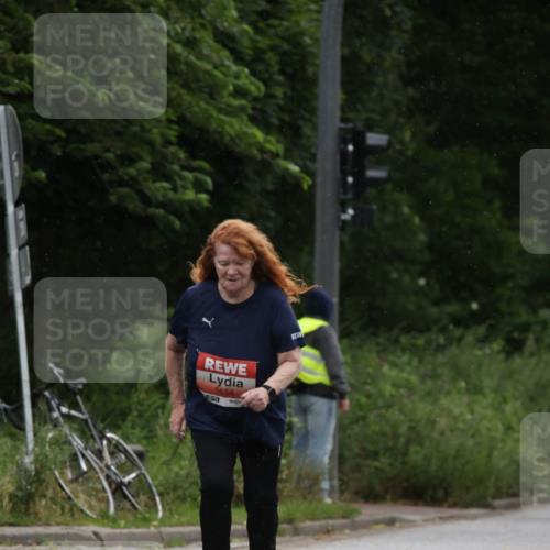 14.06.2026 - REWE Women's Run Jannik Wohlers http://msf.ph/oto/9813736 14.06.2026 11:10:28 Laufen 5654 meine-sportfotos.de