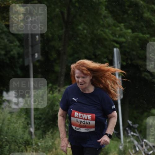 14.06.2026 - REWE Women's Run Jannik Wohlers http://msf.ph/oto/9813759 14.06.2026 11:10:30 Laufen 5654 meine-sportfotos.de