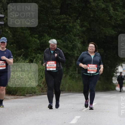 14.06.2026 - REWE Women's Run Jannik Wohlers http://msf.ph/oto/9813801 14.06.2026 11:10:54 Laufen 5746, 57, 5479, 7, 5997, 57 meine-sportfotos.de