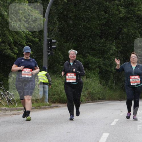 14.06.2026 - REWE Women's Run Jannik Wohlers http://msf.ph/oto/9813814 14.06.2026 11:10:56 Laufen 57, 5479, 57, 5997 meine-sportfotos.de