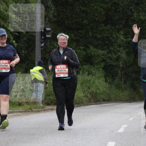 14.06.2026 - REWE Women's Run Jannik Wohlers http://msf.ph/oto/9813816 14.06.2026 11:10:57 Laufen 5746, 5479, 57, 5997, 57 meine-sportfotos.de