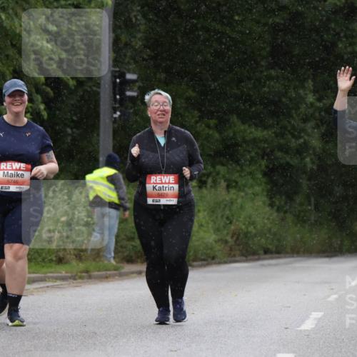 14.06.2026 - REWE Women's Run Jannik Wohlers http://msf.ph/oto/9813819 14.06.2026 11:10:57 Laufen 5746, 5479, 5997, 7 meine-sportfotos.de