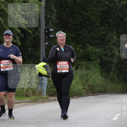 14.06.2026 - REWE Women's Run Jannik Wohlers http://msf.ph/oto/9813821 14.06.2026 11:10:57 Laufen 5746, 57, 5479, 57, 5997, 7 meine-sportfotos.de
