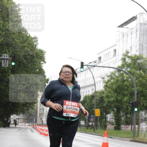 14.06.2026 - REWE Women's Run Jannik Wohlers http://msf.ph/oto/9813846 14.06.2026 11:11:01 Laufen 5997, 57, 01 meine-sportfotos.de