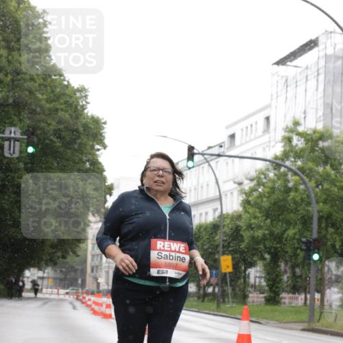 14.06.2026 - REWE Women's Run Jannik Wohlers http://msf.ph/oto/9813847 14.06.2026 11:11:01 Laufen 5997 meine-sportfotos.de