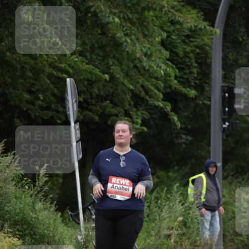 14.06.2026 - REWE Women's Run Jannik Wohlers http://msf.ph/oto/9813908 14.06.2026 11:11:56 Laufen 5622, 57 meine-sportfotos.de