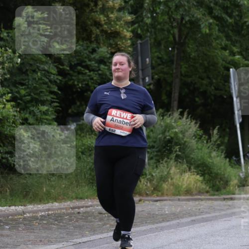 14.06.2026 - REWE Women's Run Jannik Wohlers http://msf.ph/oto/9813922 14.06.2026 11:12:00 Laufen 5622, 7 meine-sportfotos.de