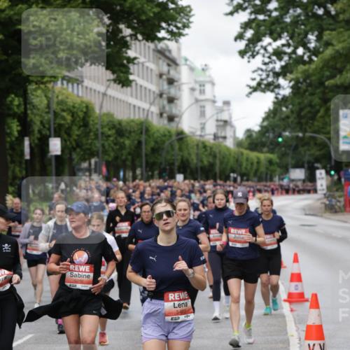 14.06.2026 - REWE Women's Run Jannik Wohlers http://msf.ph/oto/9814020 14.06.2026 10:39:20 Laufen 5212, 5403, 57 meine-sportfotos.de