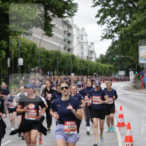 14.06.2026 - REWE Women's Run Jannik Wohlers http://msf.ph/oto/9814021 14.06.2026 10:39:20 Laufen 5212, 7, 5403, 7, 1, 1 meine-sportfotos.de