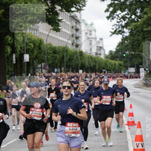 14.06.2026 - REWE Women's Run Jannik Wohlers http://msf.ph/oto/9814025 14.06.2026 10:39:20 Laufen 5212, 5403, 7 meine-sportfotos.de