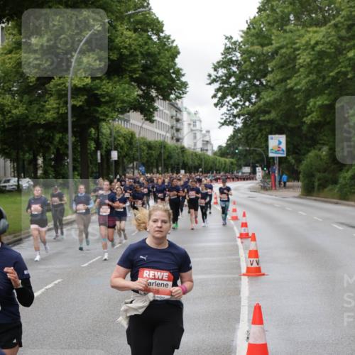 14.06.2026 - REWE Women's Run Jannik Wohlers http://msf.ph/oto/9814058 14.06.2026 10:39:29 Laufen 5226 meine-sportfotos.de