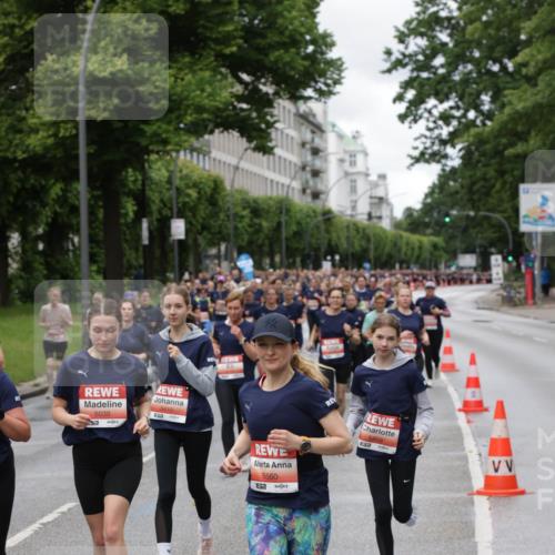 14.06.2026 - REWE Women's Run Jannik Wohlers http://msf.ph/oto/9814101 14.06.2026 10:39:38 Laufen 5039, 5410, 5560, 5409 meine-sportfotos.de