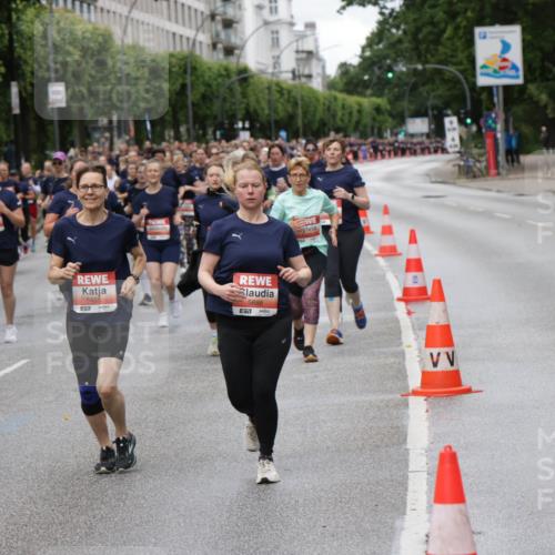 14.06.2026 - REWE Women's Run Jannik Wohlers http://msf.ph/oto/9814112 14.06.2026 10:39:42 Laufen 5455, 7, 5886, 7 meine-sportfotos.de