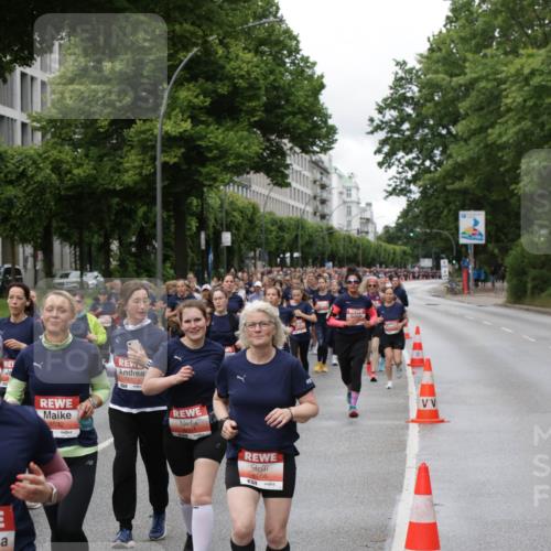 14.06.2026 - REWE Women's Run Jannik Wohlers http://msf.ph/oto/9814151 14.06.2026 10:39:51 Laufen 5532, 6056 meine-sportfotos.de