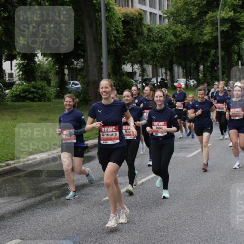 14.06.2026 - REWE Women's Run Jannik Wohlers http://msf.ph/oto/9814270 14.06.2026 10:40:25 Laufen 5656 meine-sportfotos.de