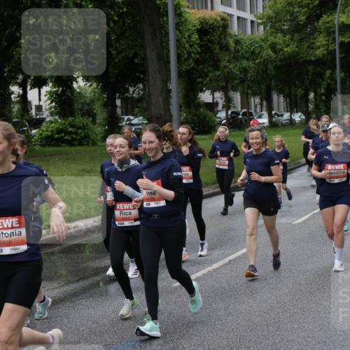 14.06.2026 - REWE Women's Run Jannik Wohlers http://msf.ph/oto/9814276 14.06.2026 10:40:26 Laufen 5656, 5053, 6056, 1 meine-sportfotos.de
