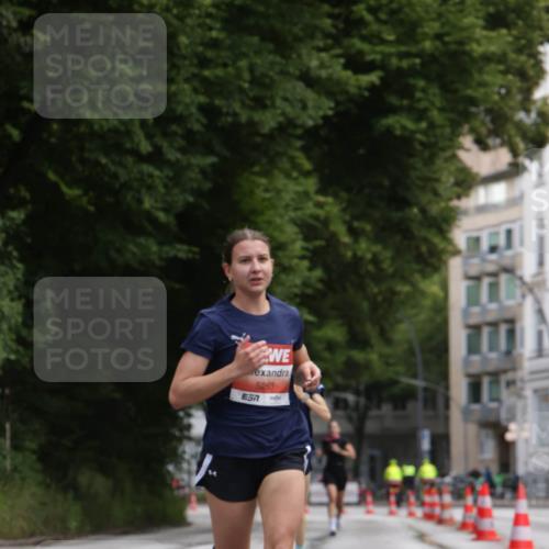 14.06.2026 - REWE Women's Run Jannik Wohlers http://msf.ph/oto/9815619 14.06.2026 10:48:10 Laufen 5263 meine-sportfotos.de