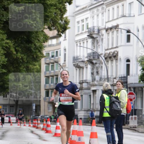 14.06.2026 - REWE Women's Run Jannik Wohlers http://msf.ph/oto/9815742 14.06.2026 10:48:55 Laufen 6051, 7 meine-sportfotos.de