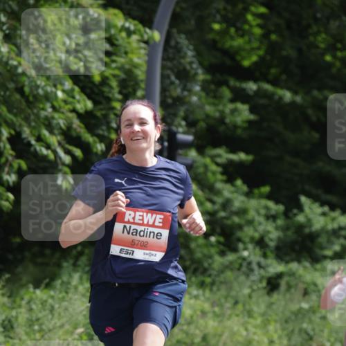 14.06.2026 - REWE Women's Run Jannik Wohlers http://msf.ph/oto/9816262 14.06.2026 10:51:23 Laufen 5702, 7 meine-sportfotos.de