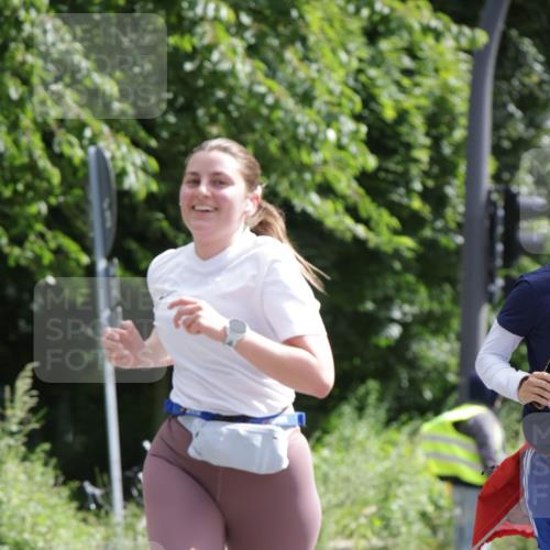 14.06.2026 - REWE Women's Run Jannik Wohlers http://msf.ph/oto/9816286 14.06.2026 10:51:27 Laufen  meine-sportfotos.de