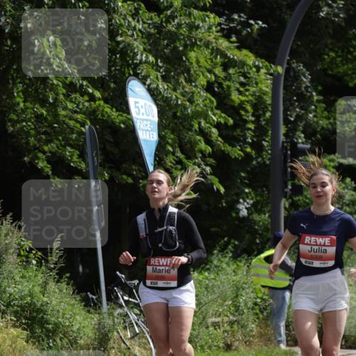 14.06.2026 - REWE Women's Run Jannik Wohlers http://msf.ph/oto/9816353 14.06.2026 10:51:46 Laufen 5, 00, 5695, 57, 5308, 7 meine-sportfotos.de