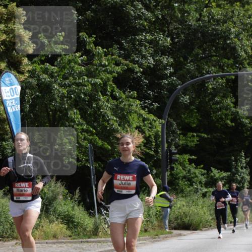 14.06.2026 - REWE Women's Run Jannik Wohlers http://msf.ph/oto/9816366 14.06.2026 10:51:47 Laufen 5, 00, 5695, 5308, 57 meine-sportfotos.de