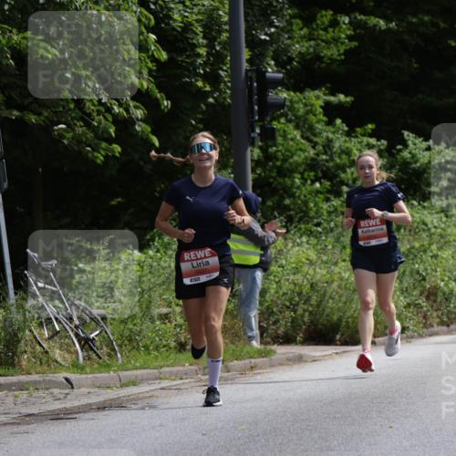 14.06.2026 - REWE Women's Run Jannik Wohlers http://msf.ph/oto/9816388 14.06.2026 10:51:53 Laufen 5527 meine-sportfotos.de