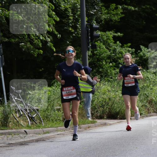 14.06.2026 - REWE Women's Run Jannik Wohlers http://msf.ph/oto/9816389 14.06.2026 10:51:53 Laufen 5527 meine-sportfotos.de