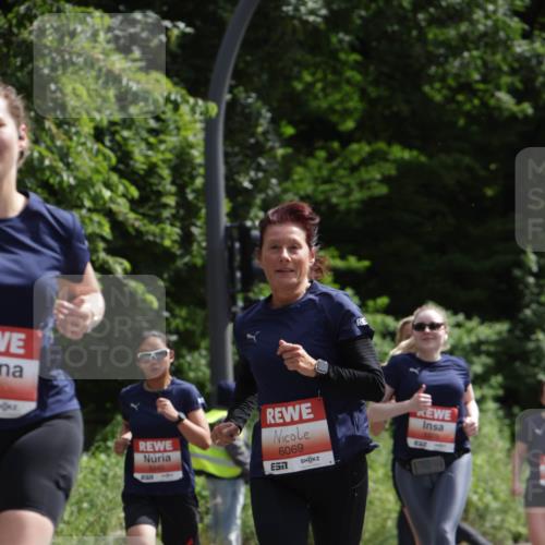 14.06.2026 - REWE Women's Run Jannik Wohlers http://msf.ph/oto/9816417 14.06.2026 10:52:02 Laufen 6069 meine-sportfotos.de