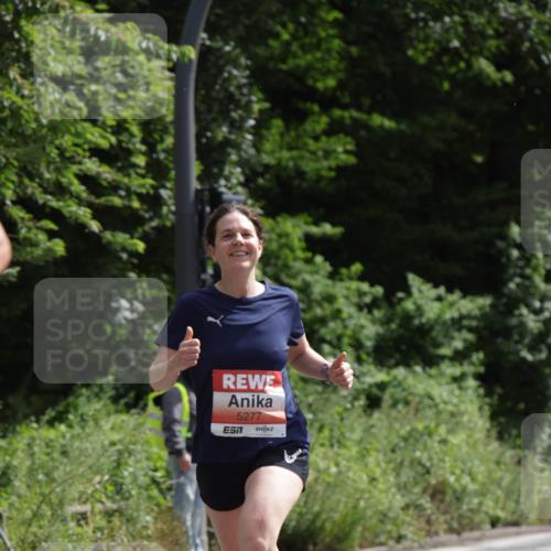 14.06.2026 - REWE Women's Run Jannik Wohlers http://msf.ph/oto/9816445 14.06.2026 10:52:06 Laufen 5277 meine-sportfotos.de