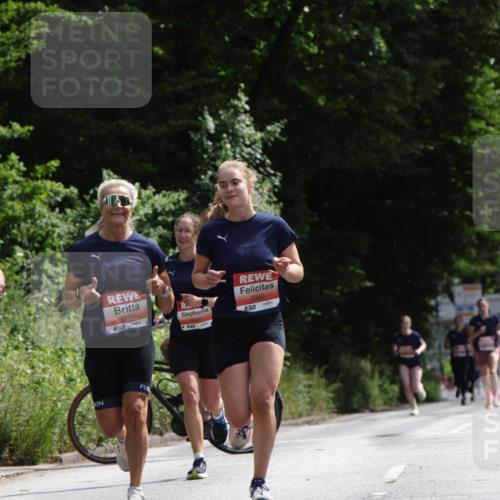 14.06.2026 - REWE Women's Run Jannik Wohlers http://msf.ph/oto/9816478 14.06.2026 10:52:19 Laufen 5868, 7, 5244, 5245, 7 meine-sportfotos.de