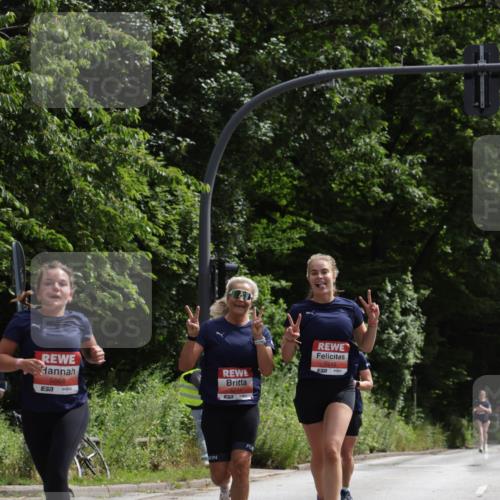 14.06.2026 - REWE Women's Run Jannik Wohlers http://msf.ph/oto/9816483 14.06.2026 10:52:21 Laufen 5868, 57, 7, 5245 meine-sportfotos.de