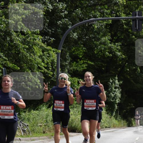 14.06.2026 - REWE Women's Run Jannik Wohlers http://msf.ph/oto/9816487 14.06.2026 10:52:21 Laufen 5868, 7, 5245 meine-sportfotos.de